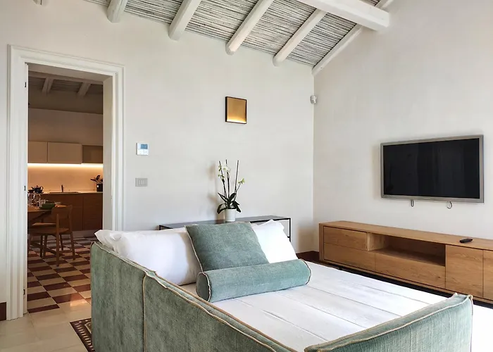 The Cathedral Retreats Di Casa Camilla Journey *