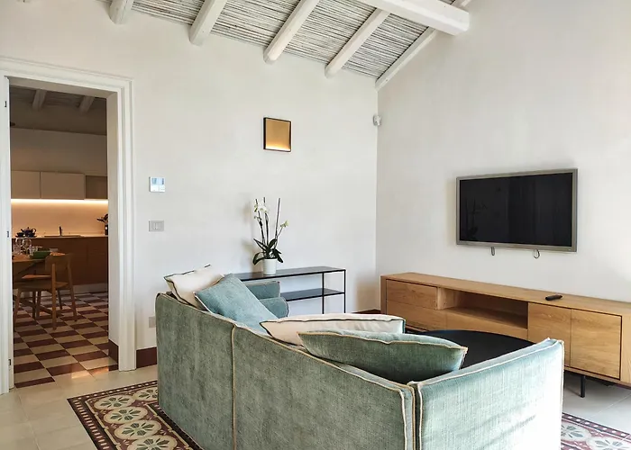 The Cathedral Retreats Di Casa Camilla Journey *