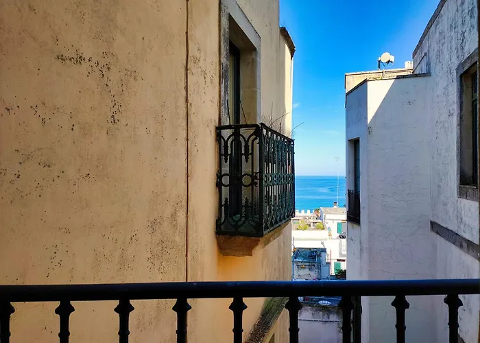 Сasa de vacaciones The Cathedral Retreats Di Casa Camilla Journey