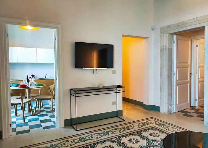 The Cathedral Retreats Di Casa Camilla Journey *