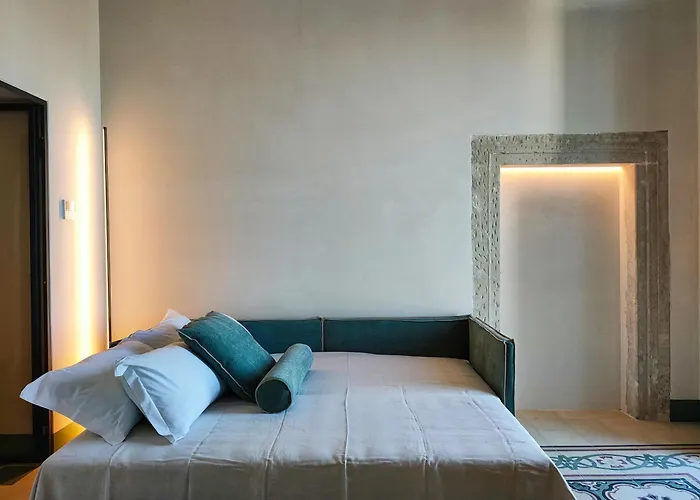 The Cathedral Retreats Di Casa Camilla Journey *